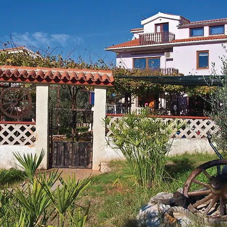3 Bedroom In Appartement *