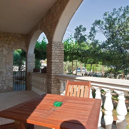 Appartement 3 Bedroom In *